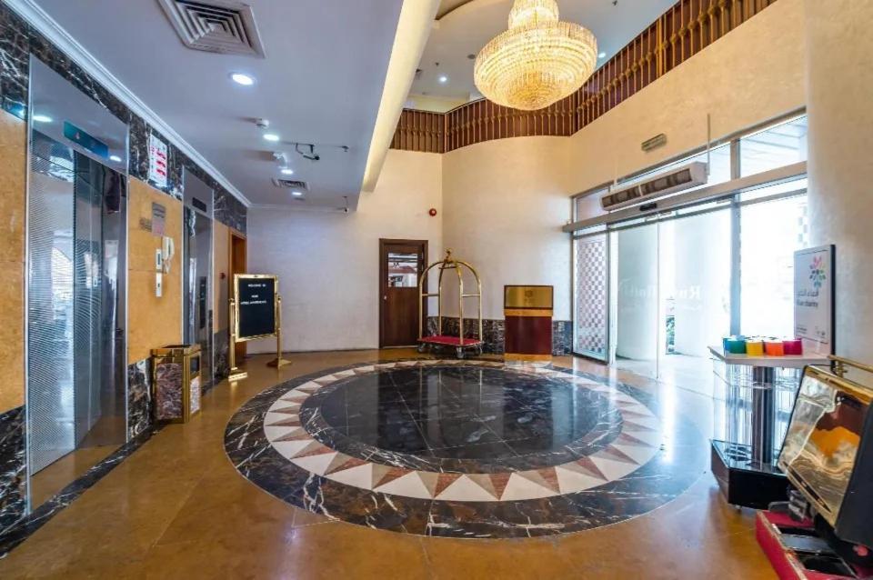 Ruwi Hotel Apartments, Sharjah Bagian luar foto