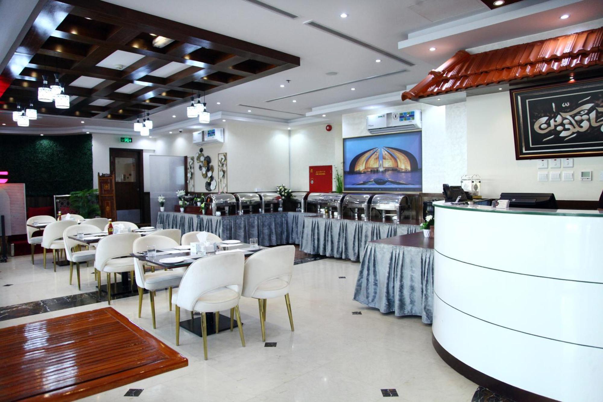 Ruwi Hotel Apartments, Sharjah Bagian luar foto