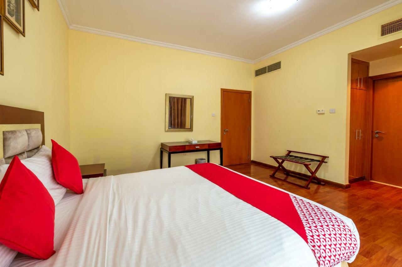 Ruwi Hotel Apartments, Sharjah Bagian luar foto